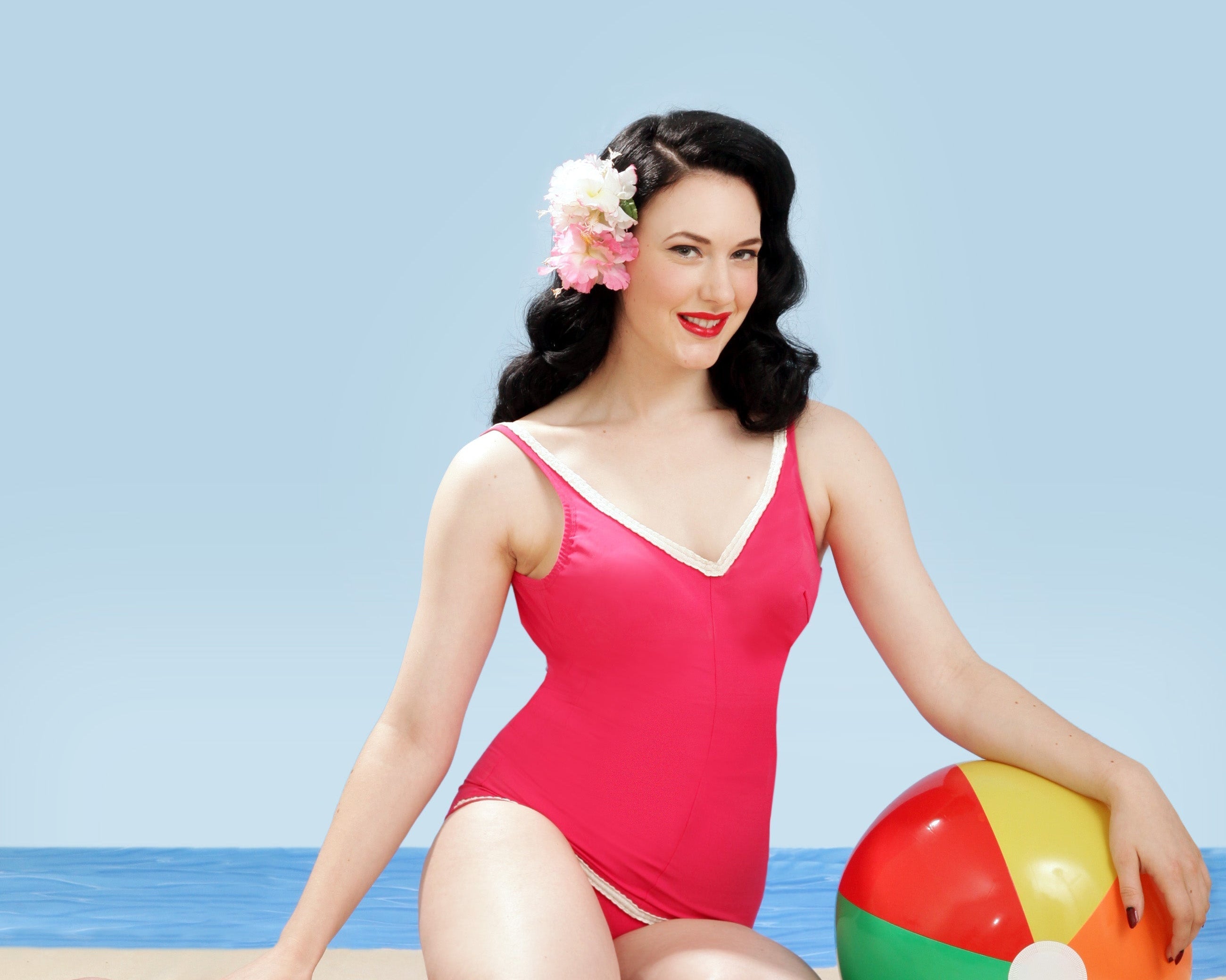 Lipstick_and_curls_6